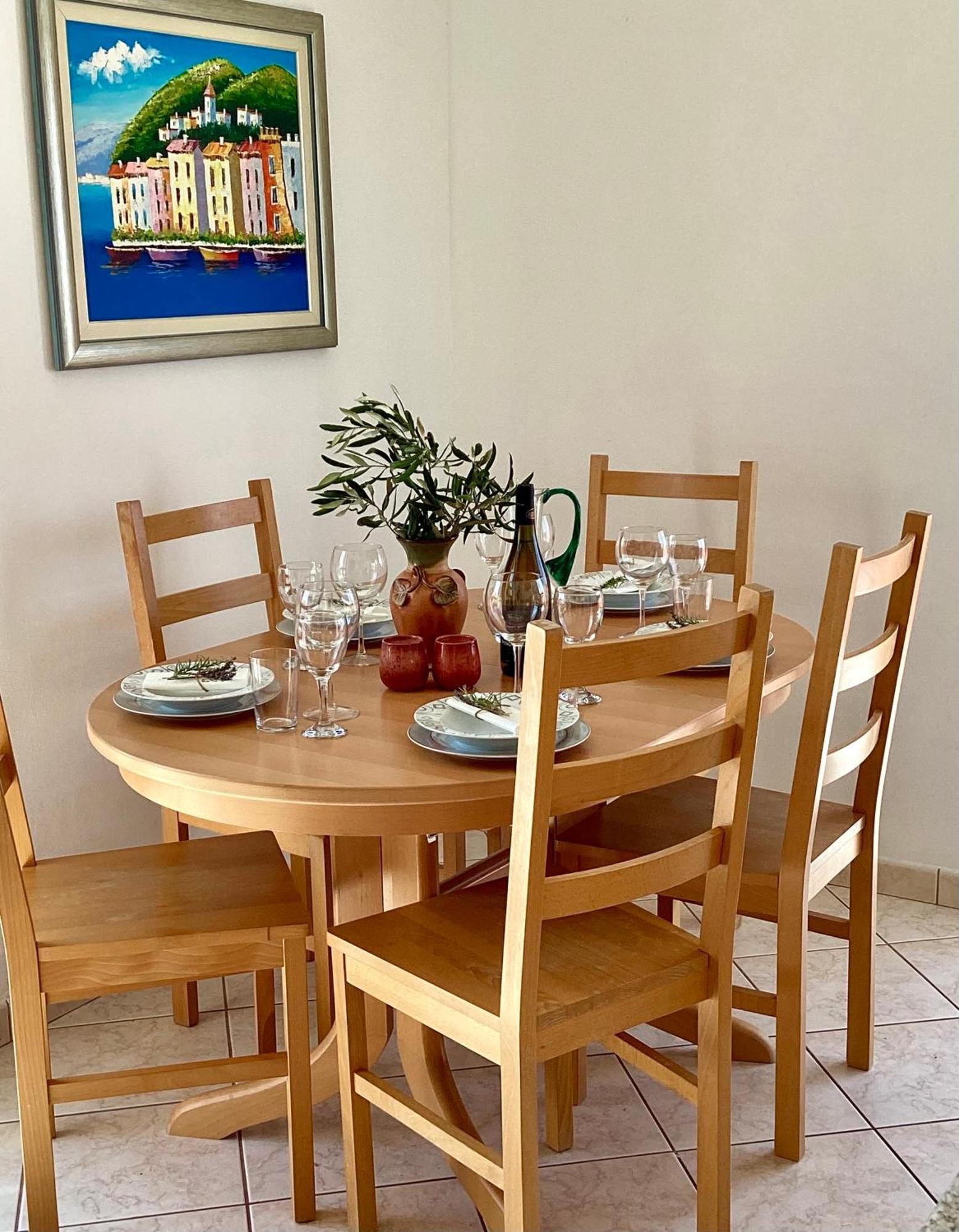 Apartmani Mate Rogoznica  Phòng bức ảnh