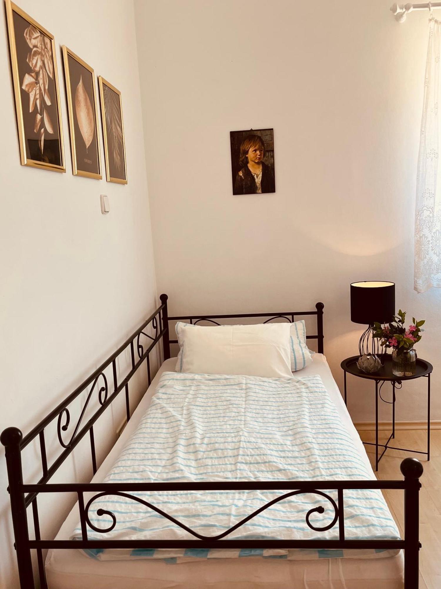 Apartmani Mate Rogoznica  Phòng bức ảnh