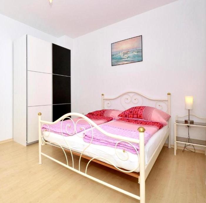 Apartmani Mate Rogoznica  Phòng bức ảnh